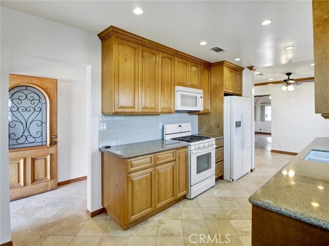 Building Photo - 28733 Enrose Ave