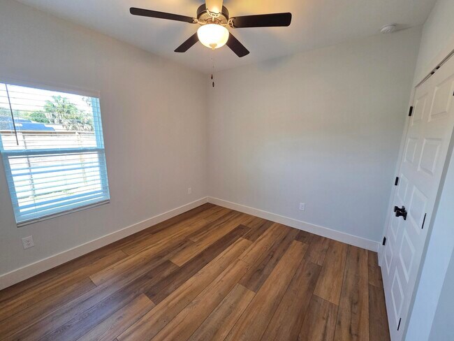 Building Photo - 1821 Lubbock Rd