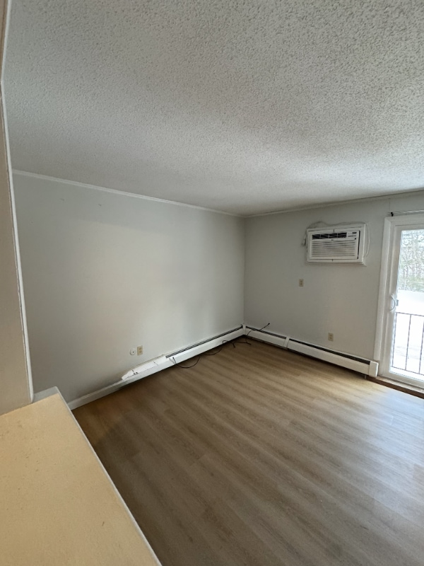 Building Photo - 36 English Village Rd