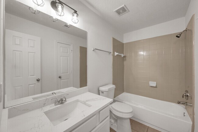 Building Photo - 29717 Buffalo Canyon Dr
