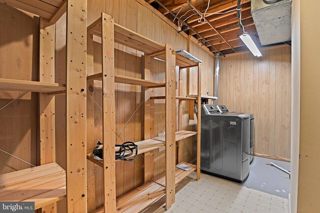 Building Photo - 1646 Barnstead Dr