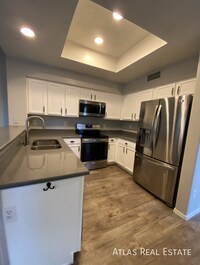 Building Photo - 2040 N 106th Ave