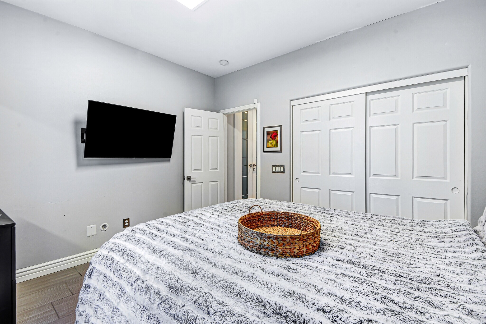 Building Photo - 1530 Crestar Ct