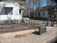 Building Photo - ALL PROSPECTIVE TENANTS MUST SUBMIT A $58 NON-REFUNDABLE APPLICATION FEE PER APPLICANT ONLINE AND...