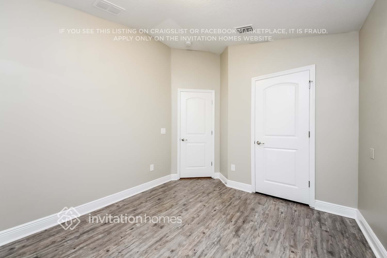 Building Photo - 1297 Alaqua Way