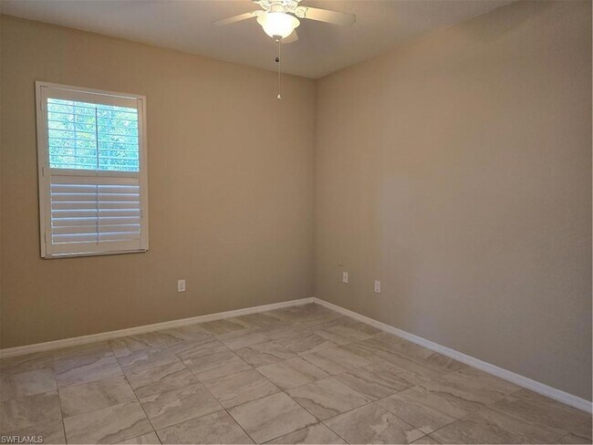 Building Photo - 1020 Peggy Cir