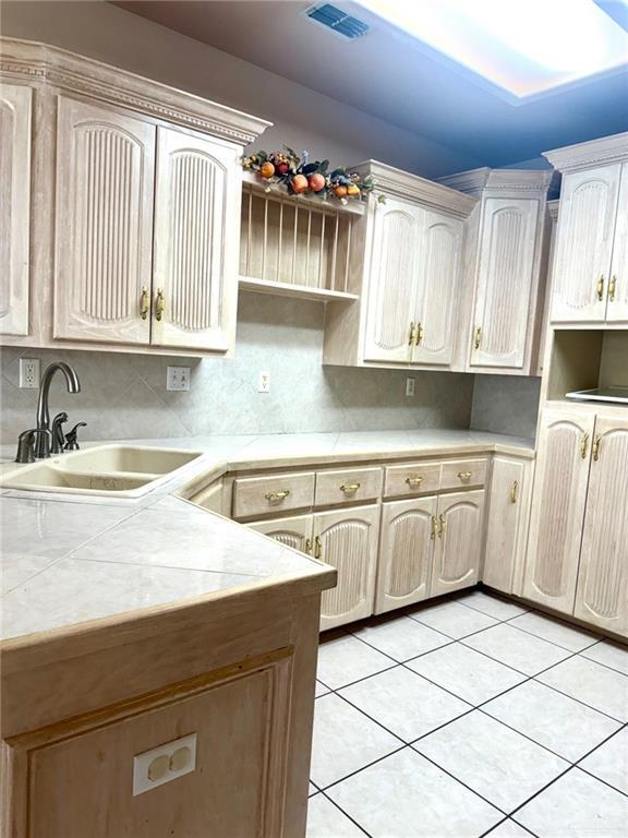 Building Photo - 3904 San Rodrigo