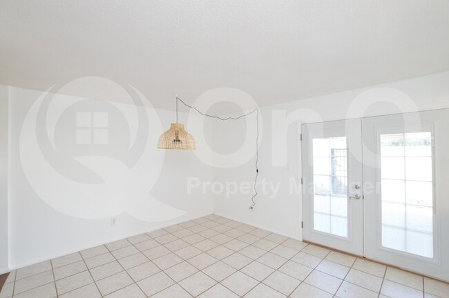 Building Photo - 4028 N Granite Reef Rd