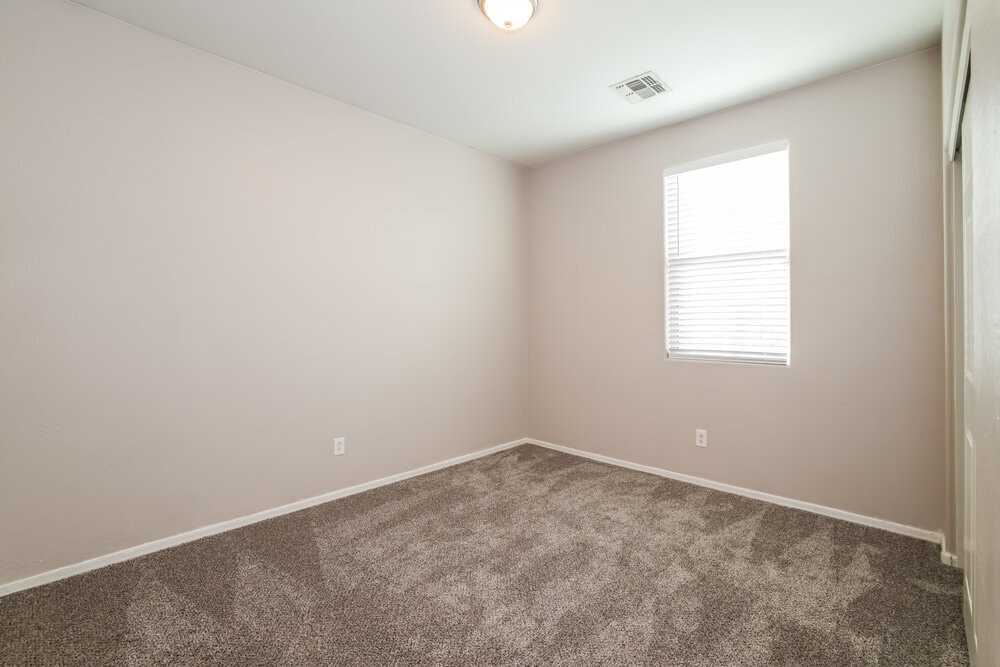 Building Photo - 7543 W Darrel Rd