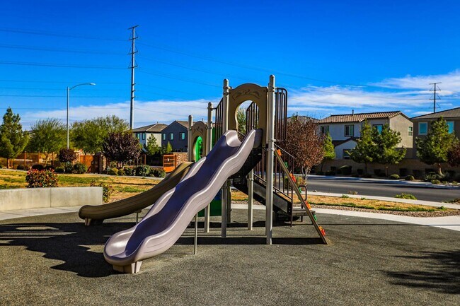 Building Photo - Beautiful 3 Bedroom Home, In Gated Community, Convenient To Nellis AFB