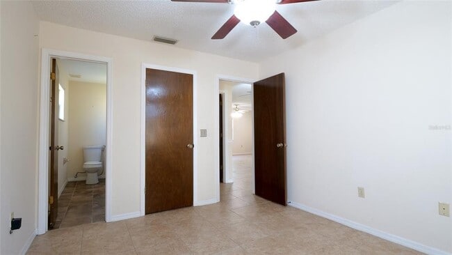 Building Photo - 10960 Echo Loop