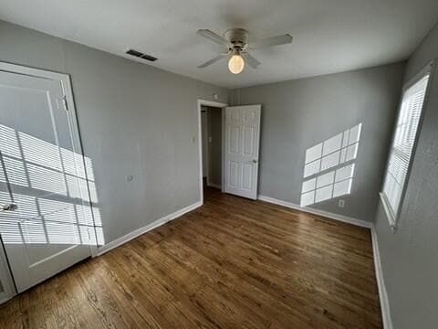 Building Photo - 3105 Grinnell St