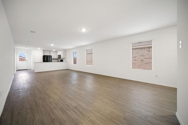 Building Photo - 3037 Ashbrook Ln