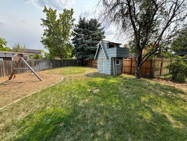 Building Photo - 3391 Wake Cir
