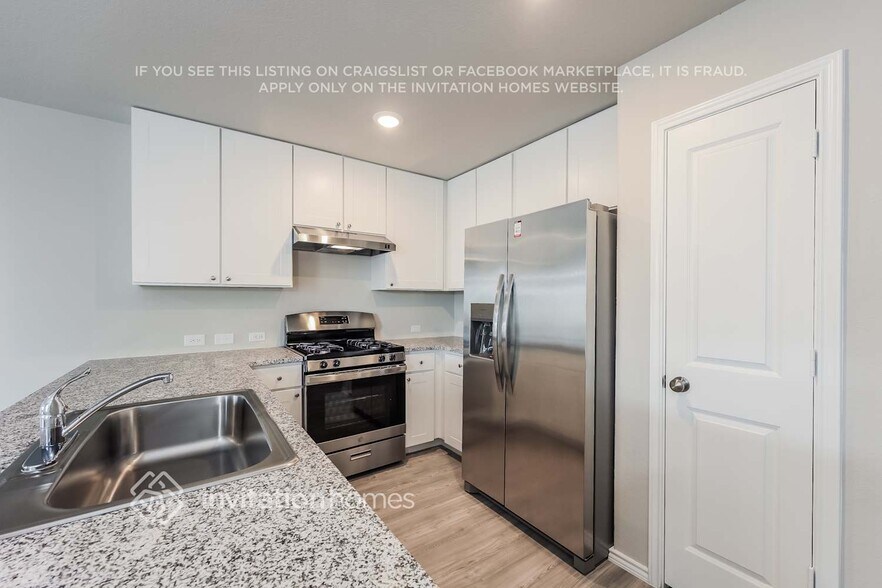 Building Photo - 7322 Adaja Riv