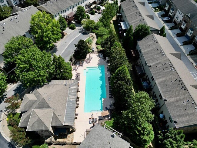Building Photo - 4522 Gateway Ct
