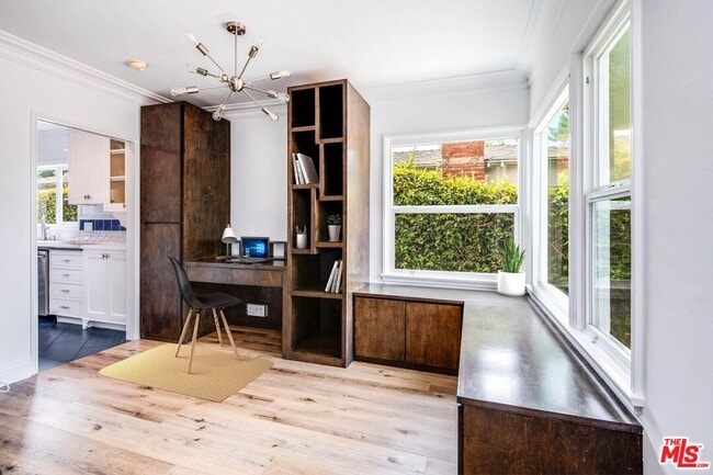 Building Photo - 3012 Bagley Ave