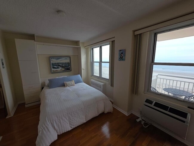 Building Photo - 9400 Atlantic Ave