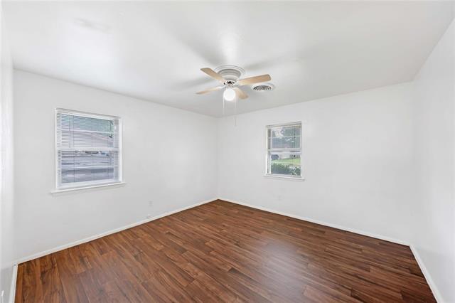 Building Photo - 2717 Wesleyan Dr