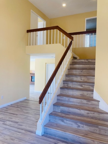 Building Photo - 2371 Wandering Ridge Dr