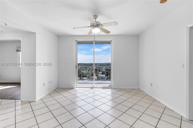 Building Photo - 3500 Coral Wy