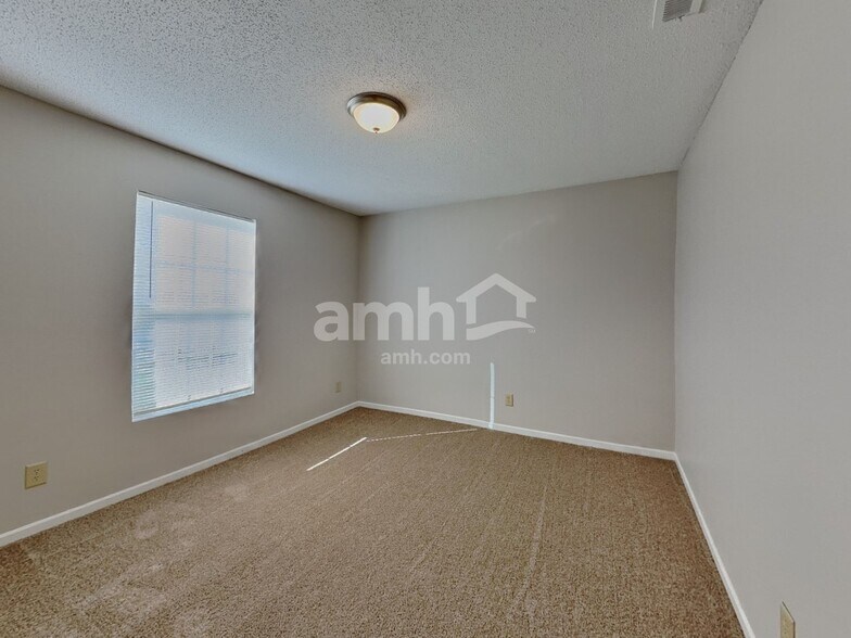 Building Photo - 2961 Sentiment Ln