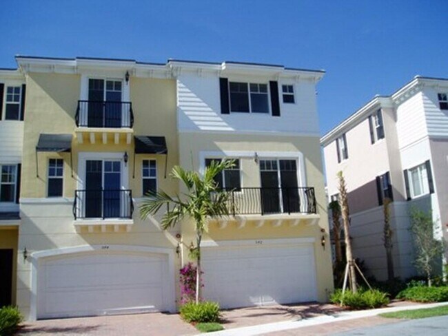Primary Photo - 542 NW 39th Cir