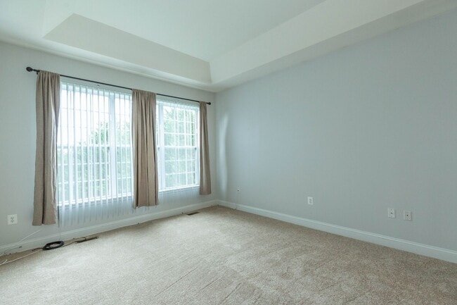 Building Photo - 391 Sheerer Dr