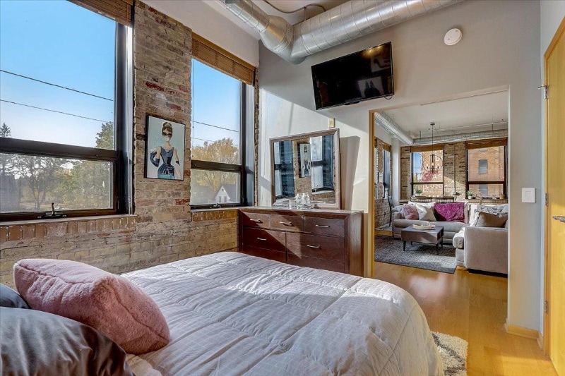 Building Photo - 1701 NE Madison St