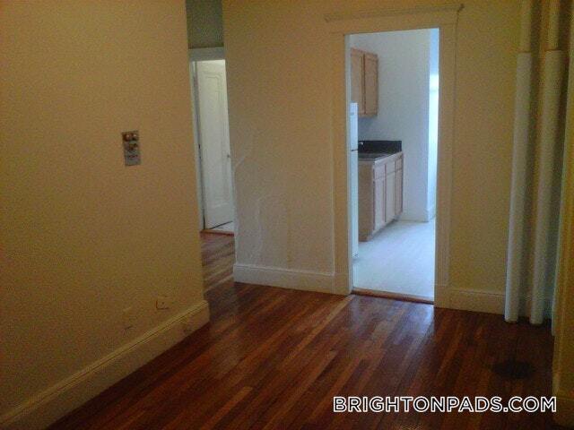 Building Photo - 1800 Commonwealth Ave