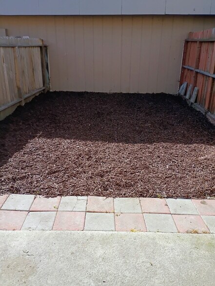 Building Photo - 7901 Montgomery Ave