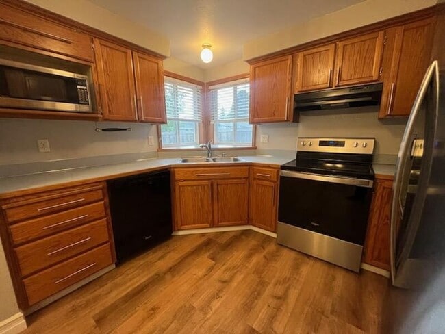 Building Photo - 27208 Manor Pl NW
