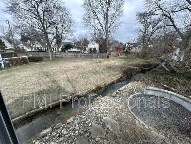 Primary Photo - 234 Harding Pl