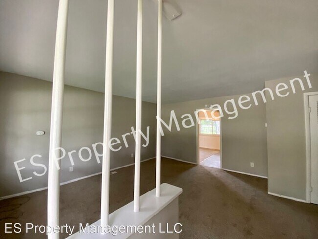 Building Photo - 4 br, 2 bath House - 2701 Morning Star Dr.