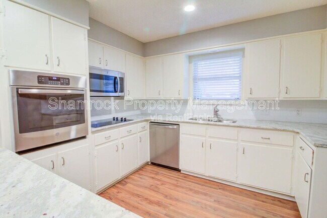 Building Photo - 5930 Caldwell Dr