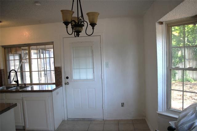 Building Photo - 2416 Majestic Dr