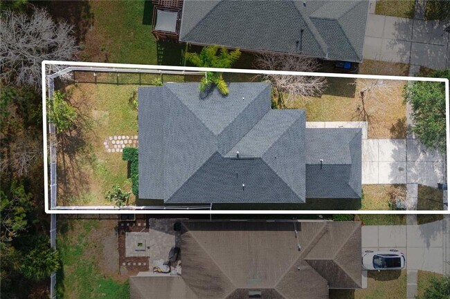 Building Photo - 9446 Leatherwood Ave