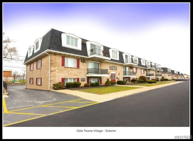 Primary Photo - 1968 Sheridan Dr