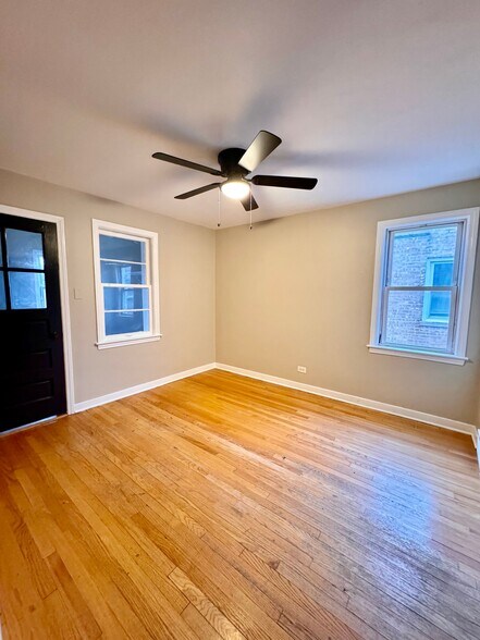 Building Photo - 9126 keating ave