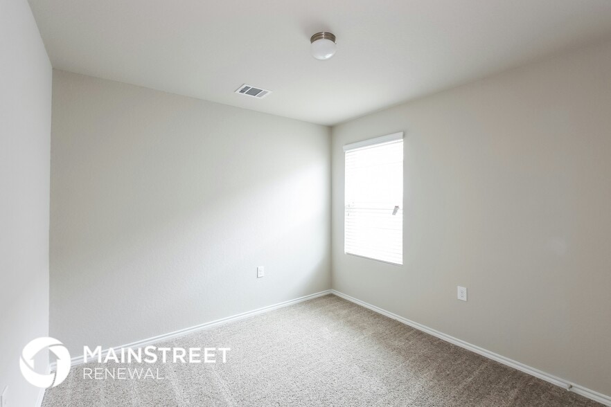 Building Photo - 7107 Cozy Run