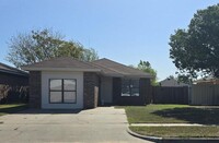 Building Photo - 8713 Vernon Ave