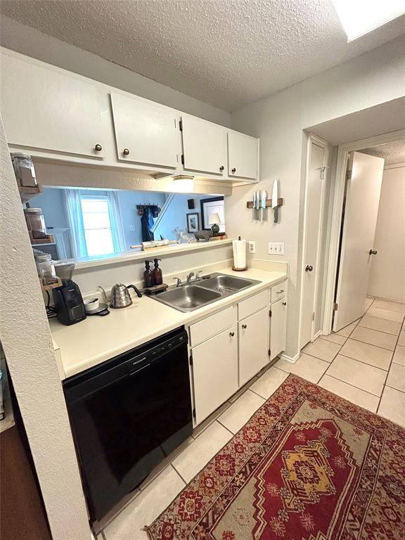 Building Photo - 13204 Saxby Ct