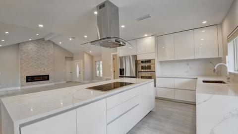 Building Photo - 6813 Viento Way