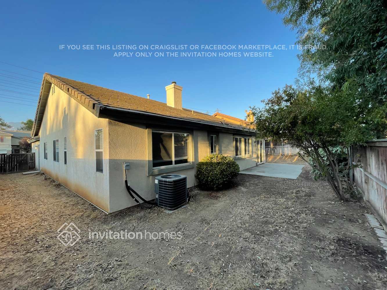 Building Photo - 781 Hillview St