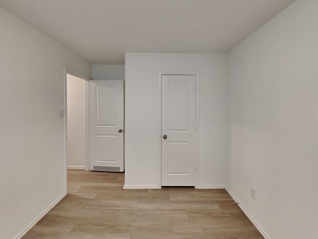 Building Photo - 22287 Stoney Ravine Dr