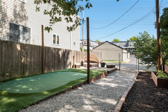 Building Photo - 5377 Reber Pl