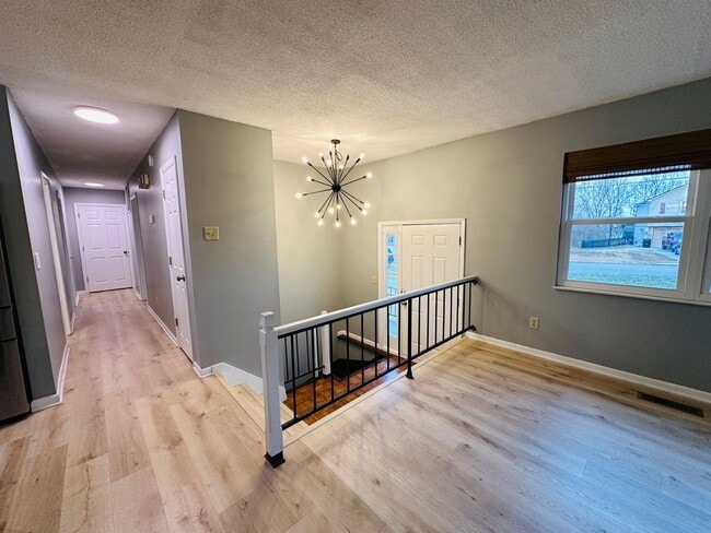 Building Photo - Stunning West Knoxville Transformation | Designer Kitchen & Smart Home Features