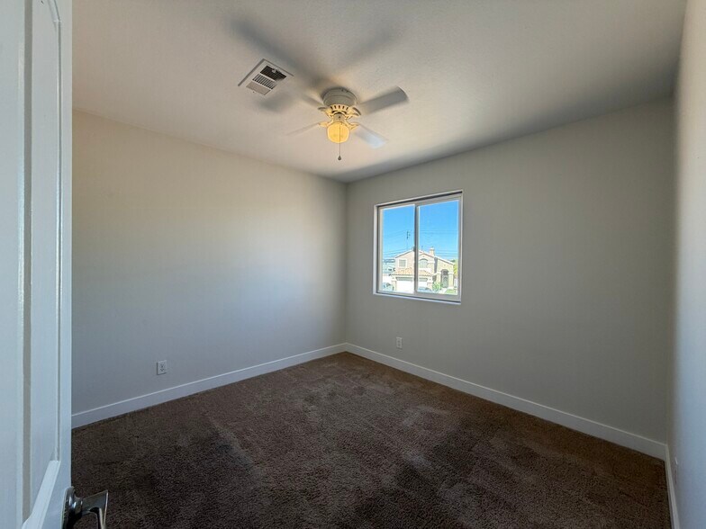 Building Photo - 4537 Switchback St