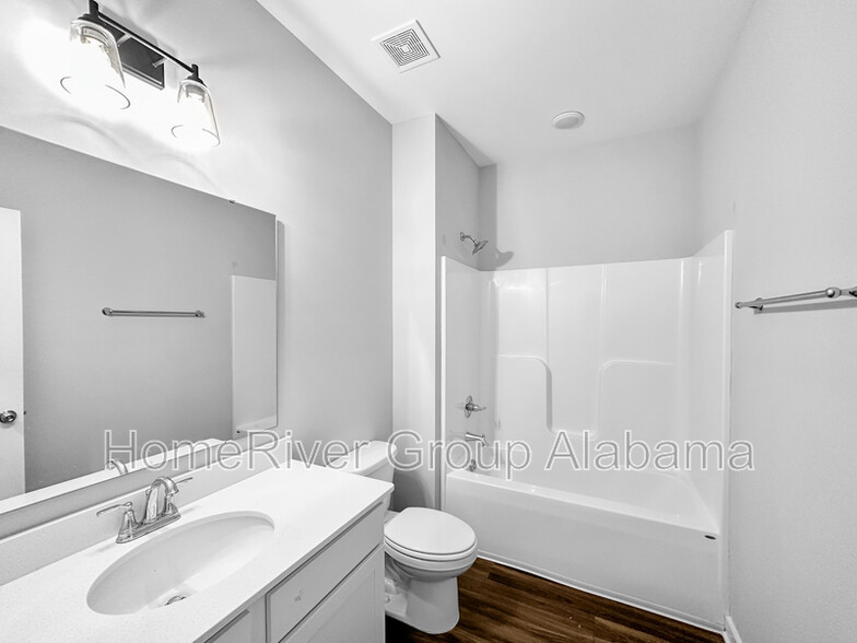 Building Photo - 203 John Harold Dr