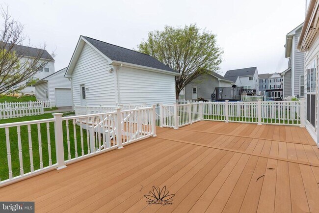 Building Photo - 341 Bullskin St